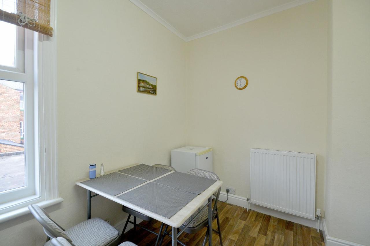 Brightwater Family For Up To 3 People With Shared Facilities Guest house